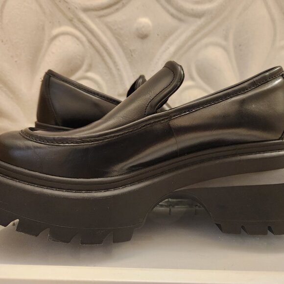 Michael Kors Black Leather "Shiloh" Loafers. NIB. Size Various - Picture 9 of 15